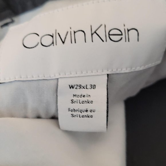 Calvin Klein grey casual slim fit pants. Size 29/30 - Picture 4 of 10